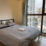 Luxurious 2-Bedroom Apartment District 4